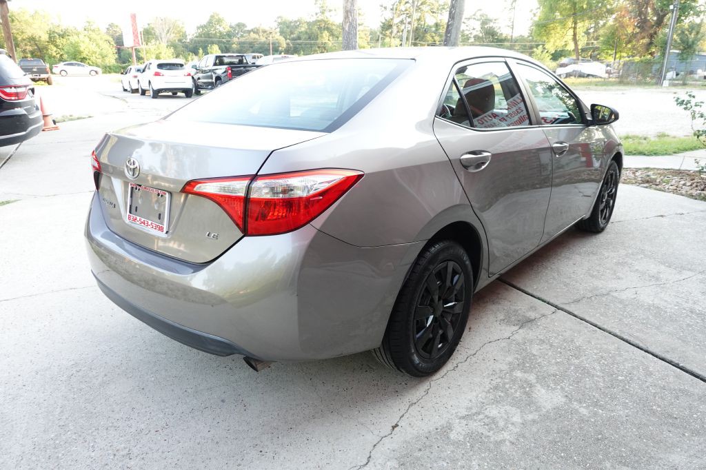 2016 Toyota Corolla Image 17
