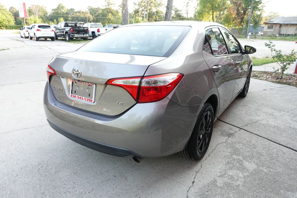 2016 Toyota Corolla Image 18
