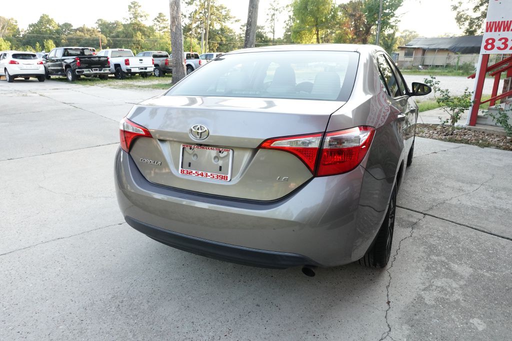 2016 Toyota Corolla Image 19