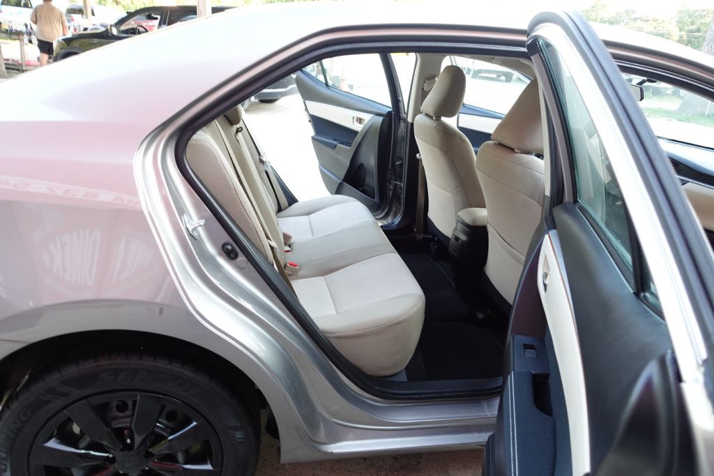 2016 Toyota Corolla Image 52