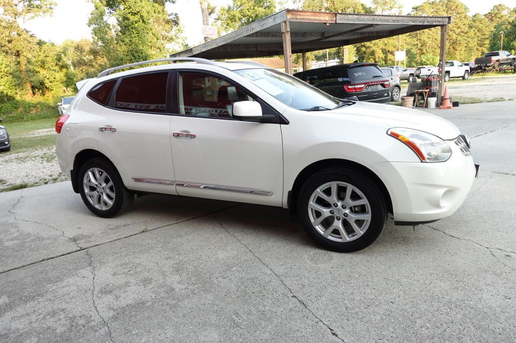 2013 Nissan Rogue Image 11