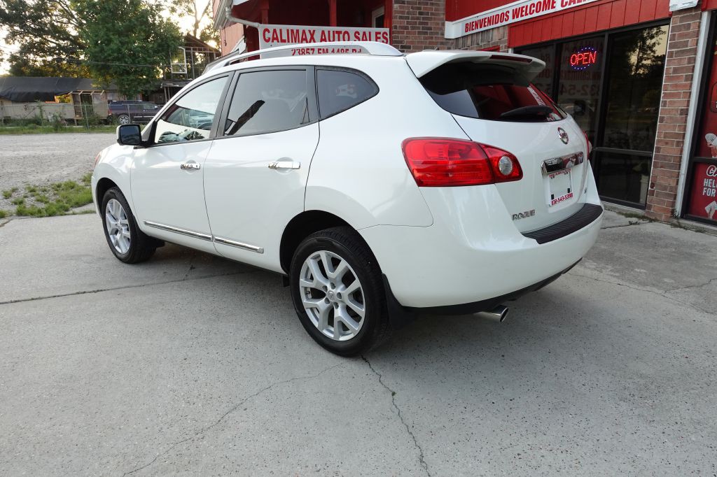2013 Nissan Rogue Image 25