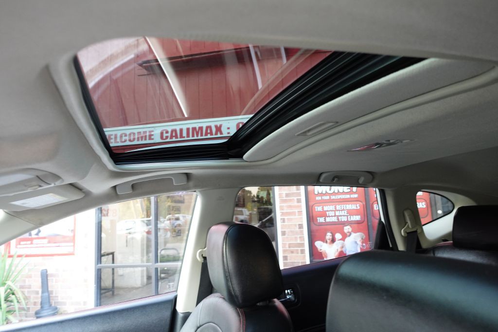 2013 Nissan Rogue Image 35