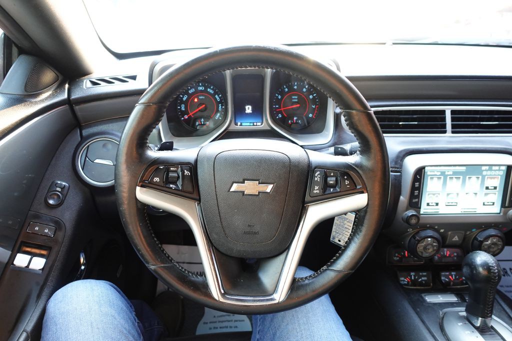 2015 Chevrolet Camaro Image 43