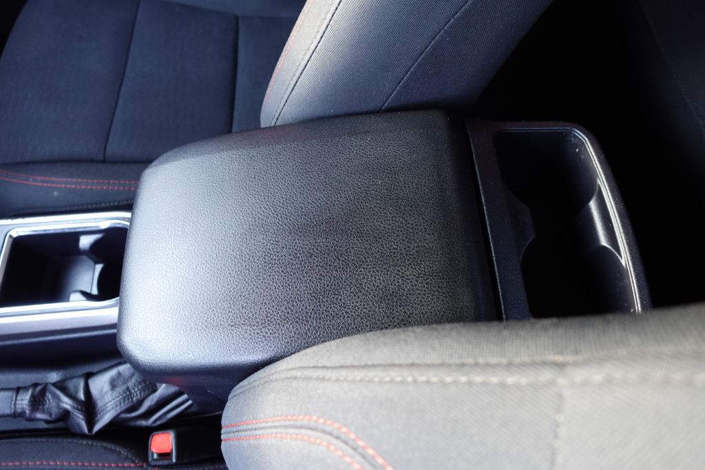 2019 Toyota Tacoma Image 35