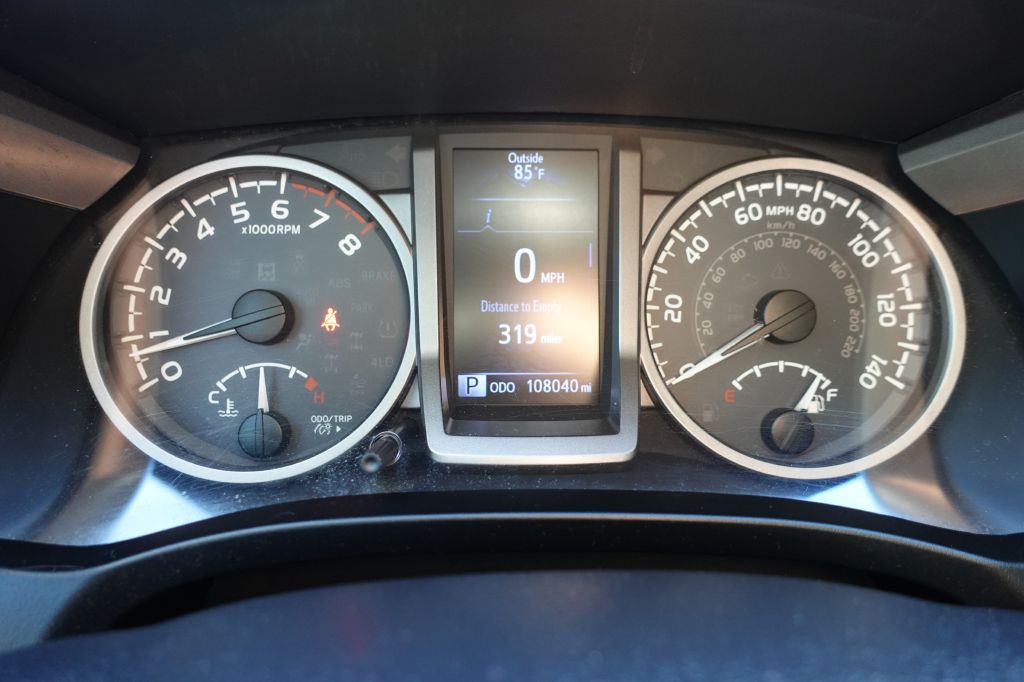 2019 Toyota Tacoma Image 45