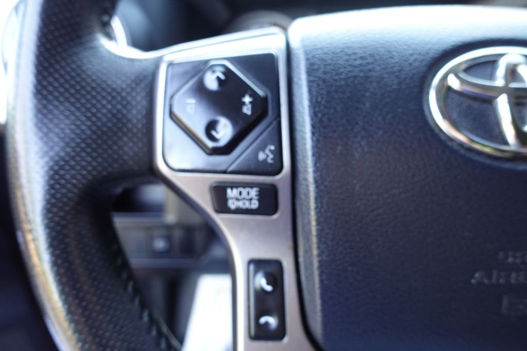2019 Toyota Tacoma Image 48
