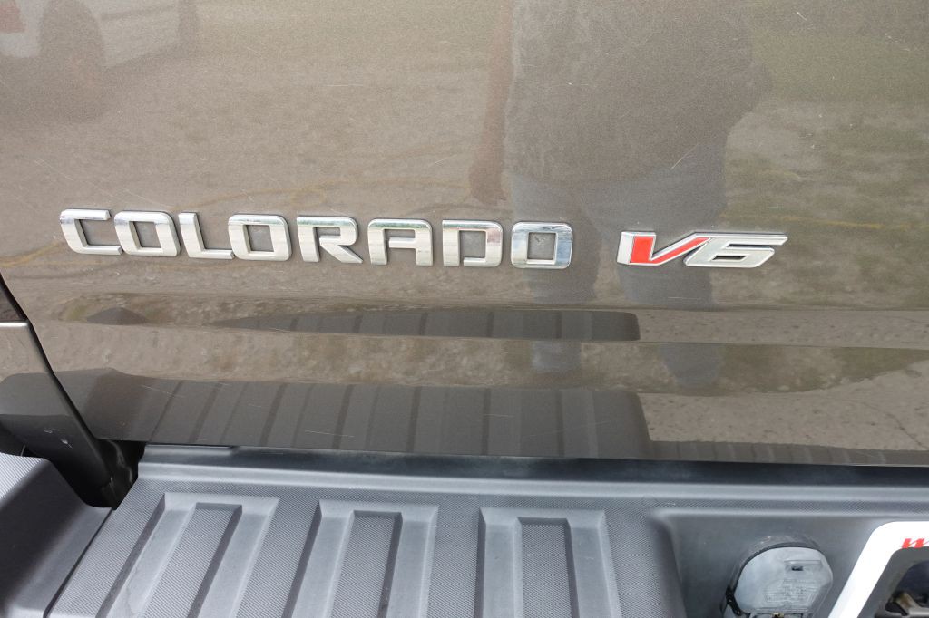 2017 Chevrolet Colorado Image 18