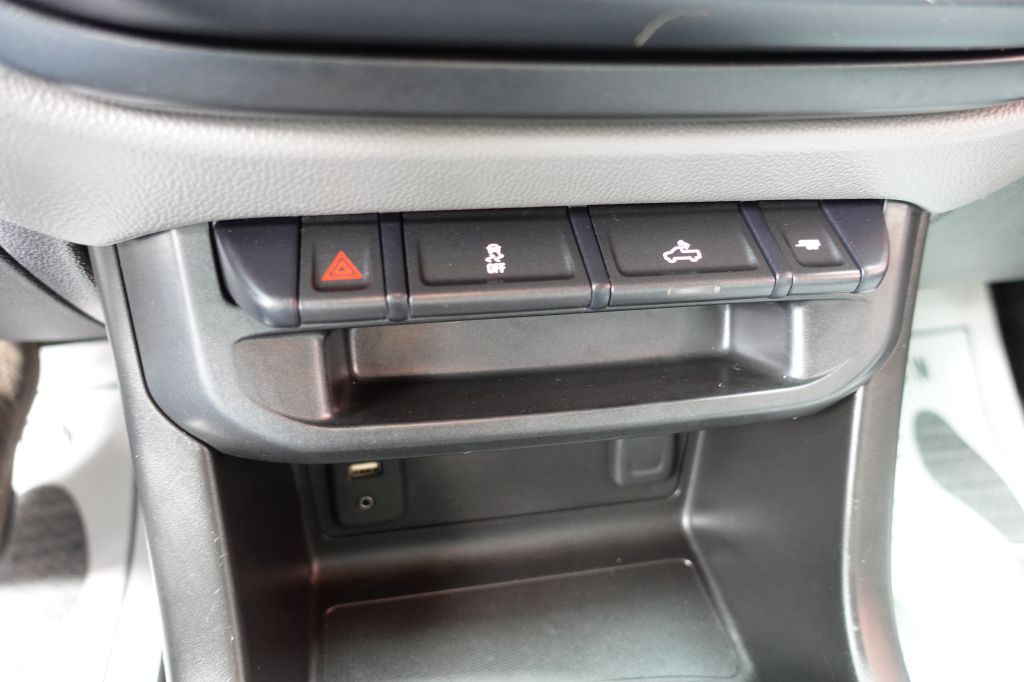 2017 Chevrolet Colorado Image 37