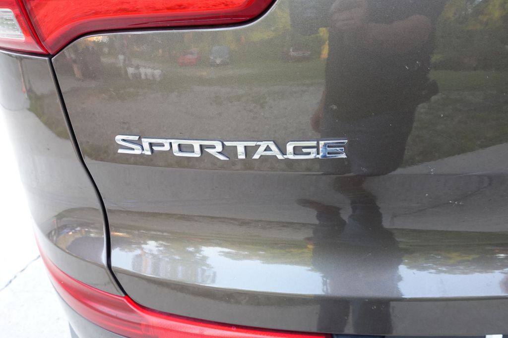 2015 Kia Sportage Image 18