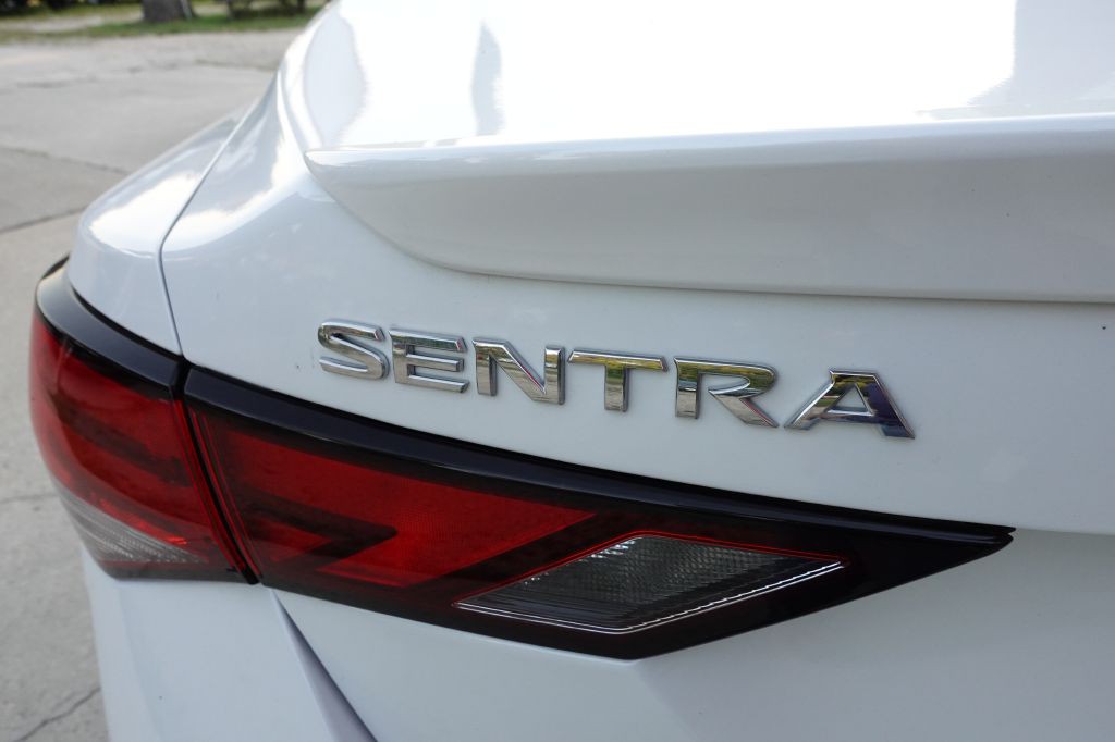 2020 Nissan Sentra Image 20