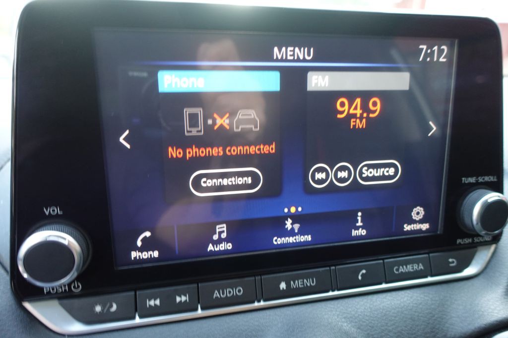 2020 Nissan Sentra Image 44