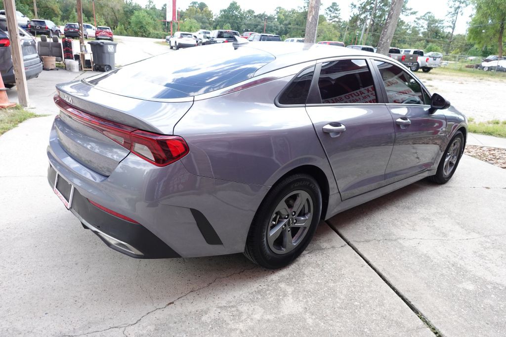 2022 Kia K5 Image 13