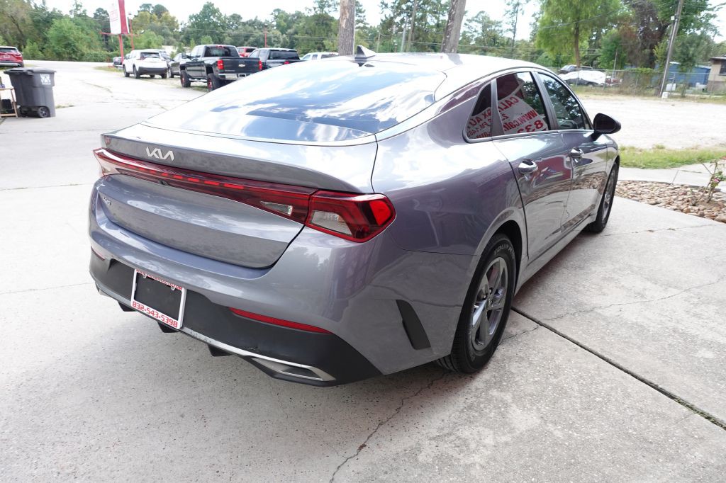 2022 Kia K5 Image 15