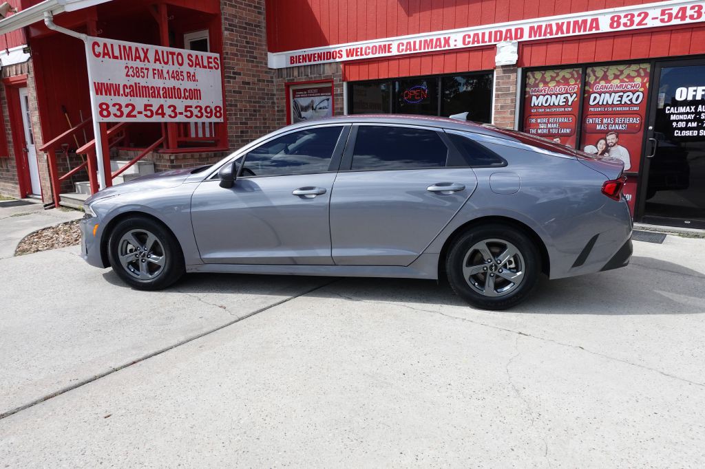 2022 Kia K5 Image 23