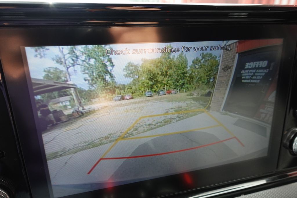 2022 Kia K5 Image 34