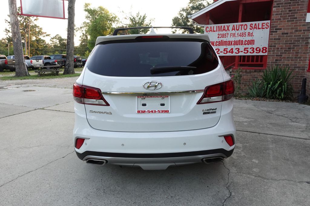 2018 Hyundai Santa Fe Image 18