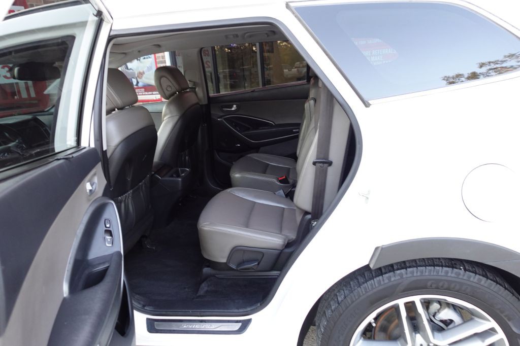 2018 Hyundai Santa Fe Image 35