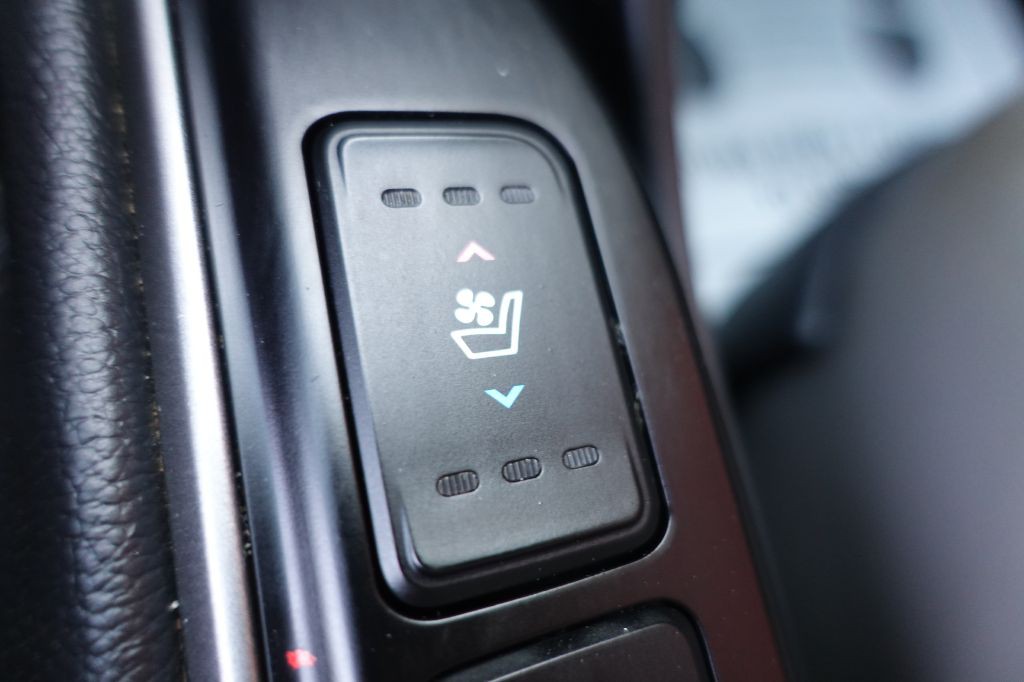 2018 Hyundai Santa Fe Image 55