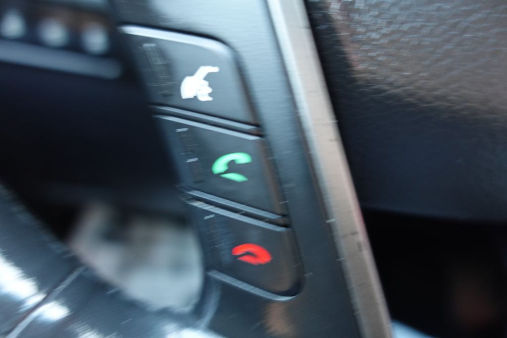 2018 Hyundai Santa Fe Image 63