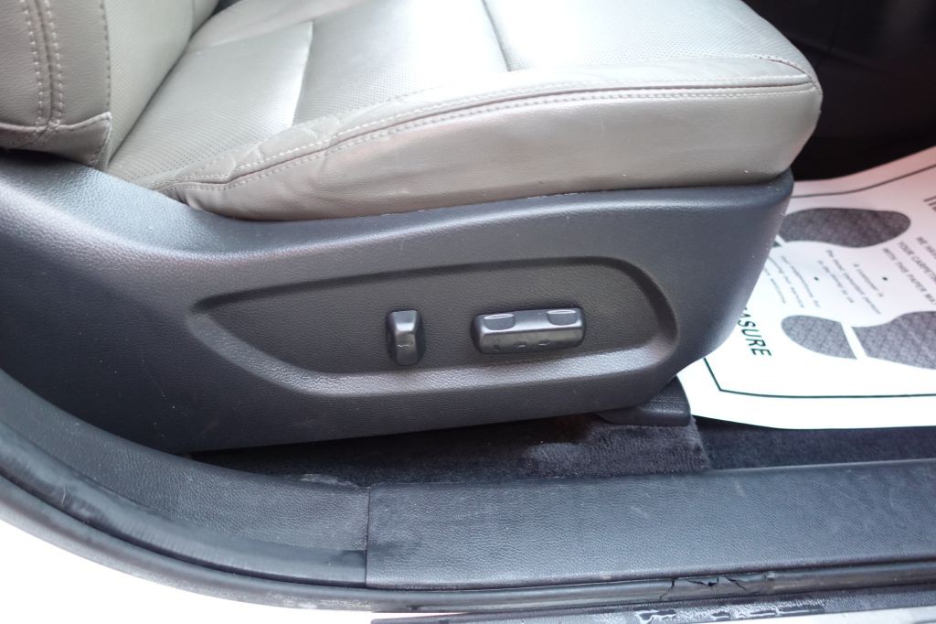 2018 Hyundai Santa Fe Image 70