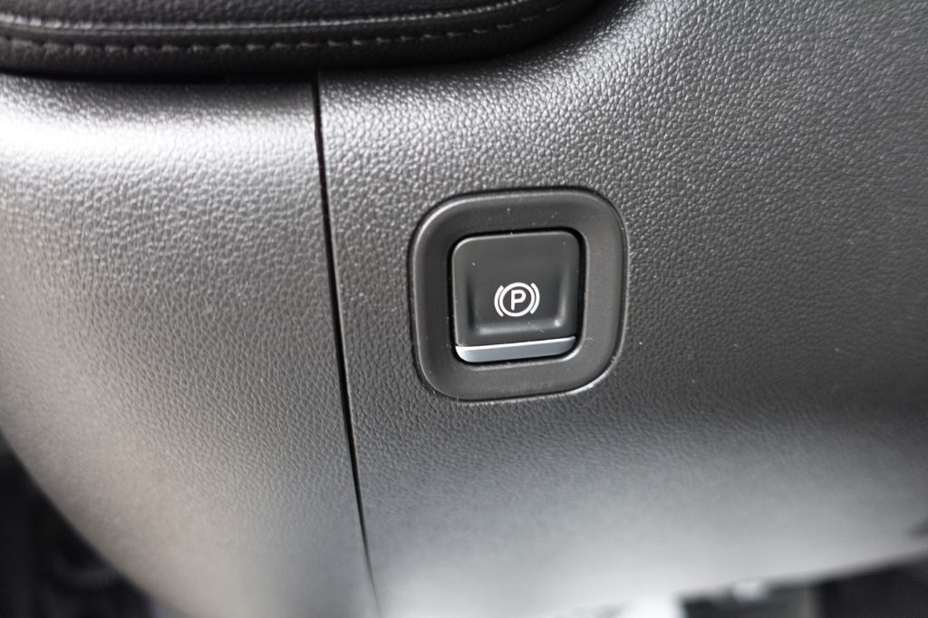 2019 GMC Sierra Image 39