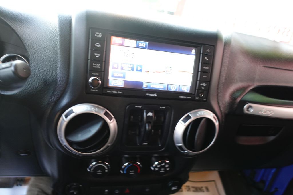 2015 Jeep Wrangler Unlimited Image 44