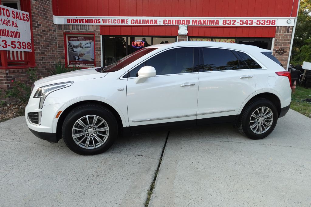 2018 Cadillac XT5 Image 2