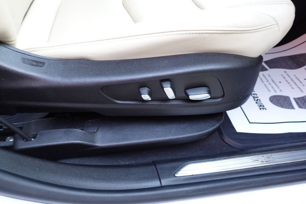 2018 Cadillac XT5 Image 58