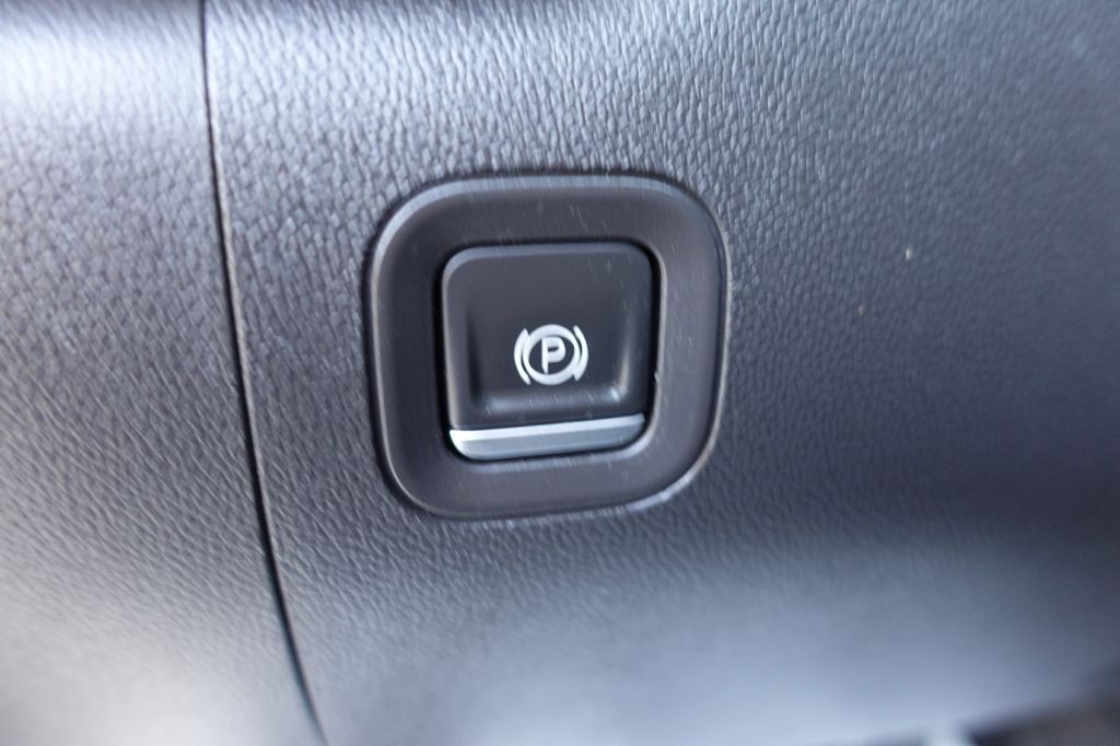 2019 Chevrolet Silverado 1500 Image 35