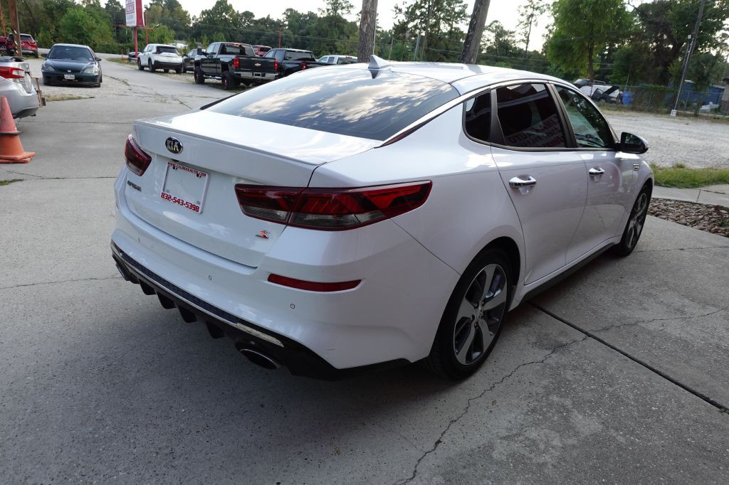 2020 Kia Optima Image 15