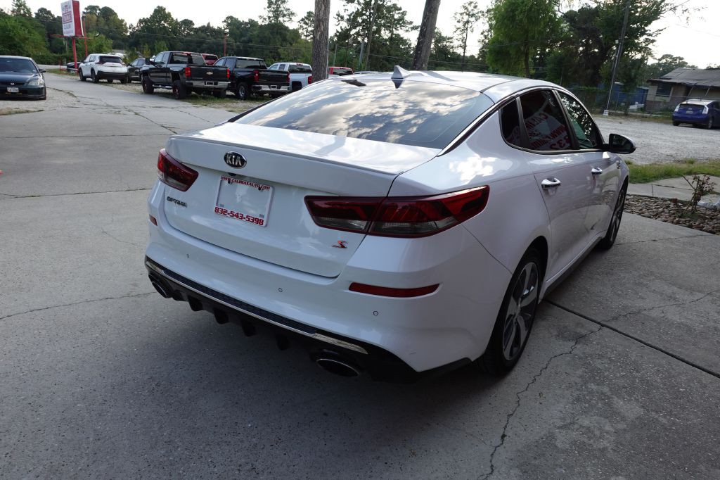 2020 Kia Optima Image 16