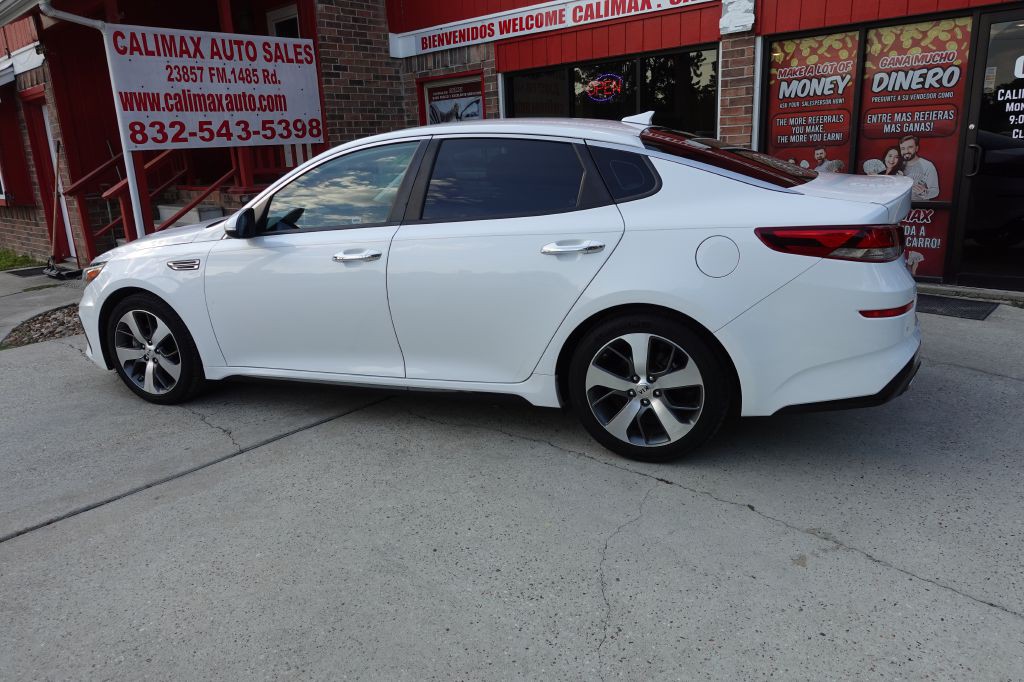 2020 Kia Optima Image 25