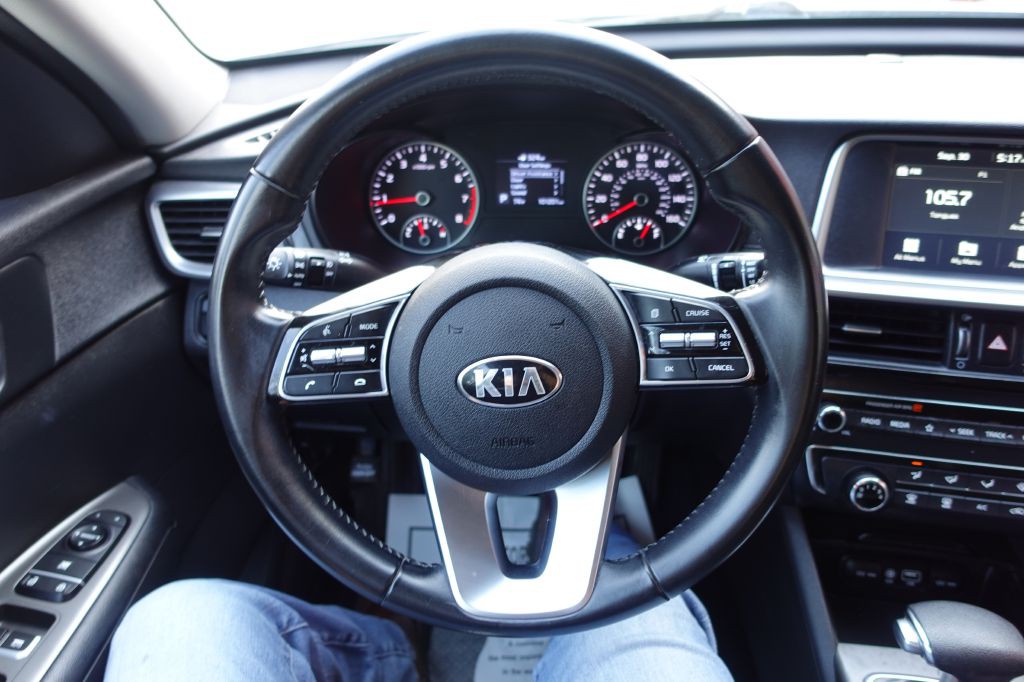 2020 Kia Optima Image 45