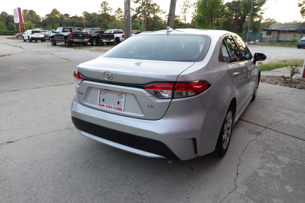 2022 Toyota Corolla Image 16