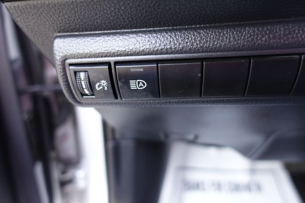 2022 Toyota Corolla Image 37