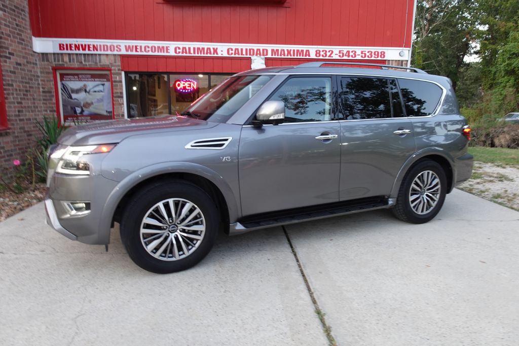 2021 Nissan Armada Image 3