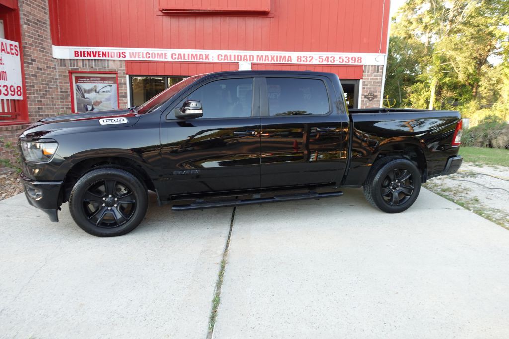 2020 RAM 1500 Image 3