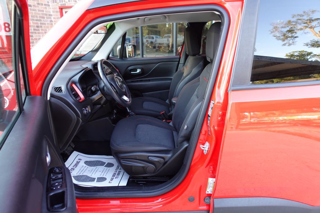 2020 Jeep Renegade Image 32