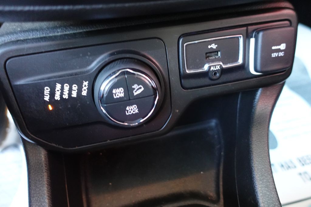 2020 Jeep Renegade Image 42