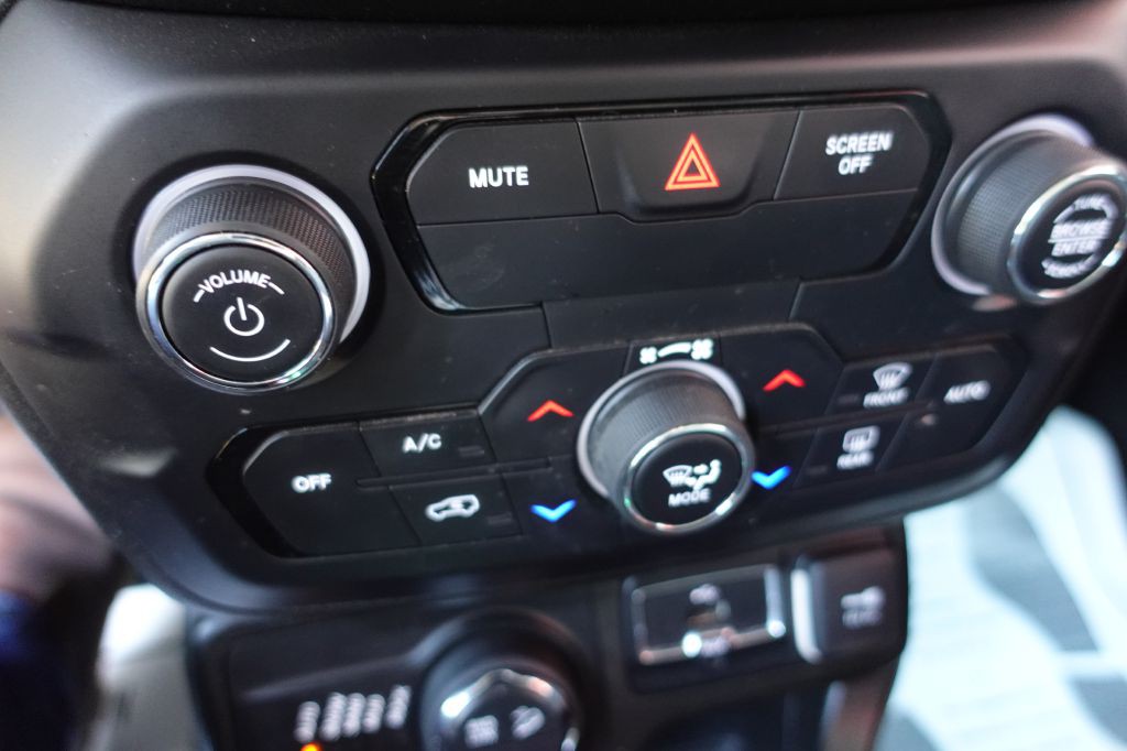 2020 Jeep Renegade Image 43