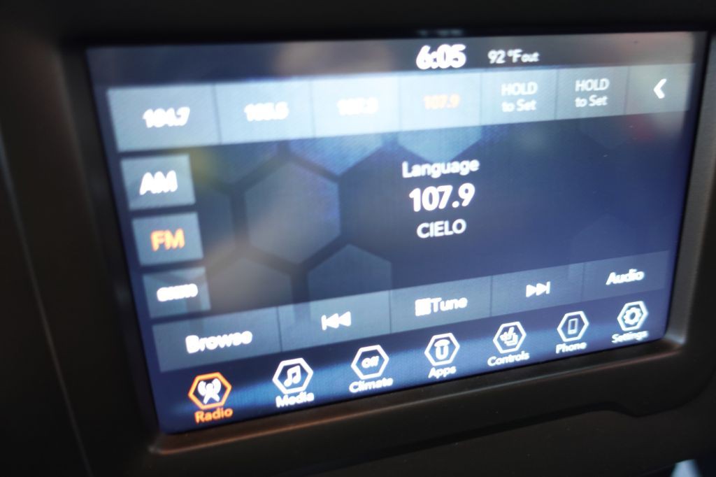 2020 Jeep Renegade Image 44
