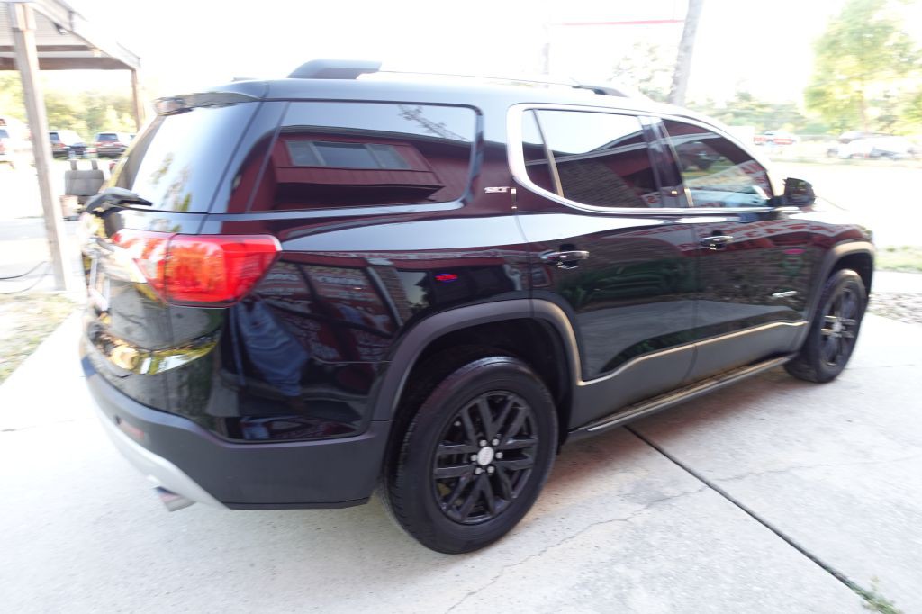 2018 GMC Acadia Image 12