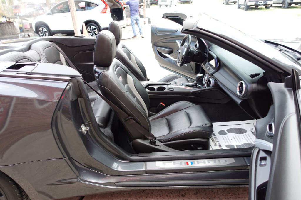 2016 Chevrolet Camaro Image 62