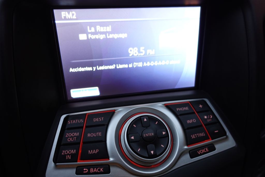 2016 Nissan 370Z Image 41