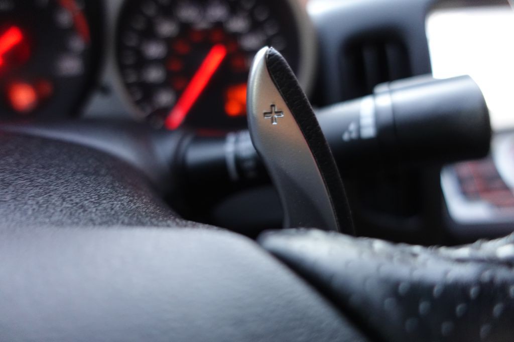 2016 Nissan 370Z Image 50