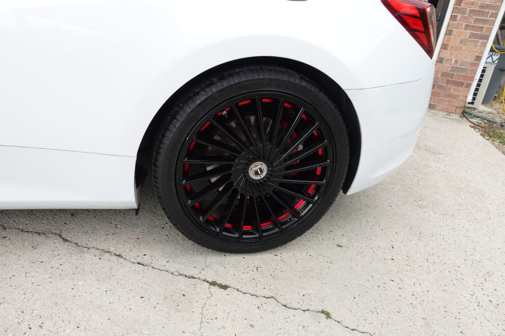 2015 Hyundai Genesis Image 25