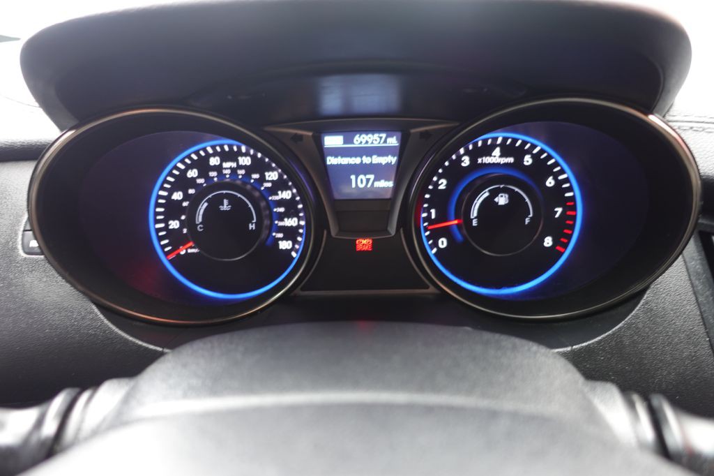 2015 Hyundai Genesis Image 43