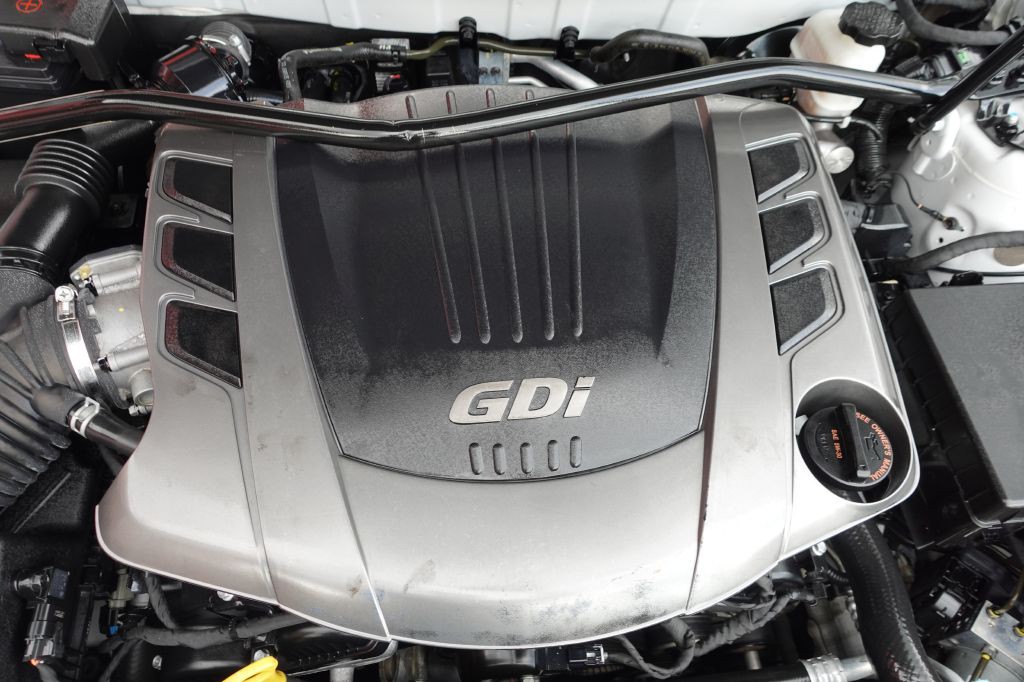 2015 Hyundai Genesis Image 51