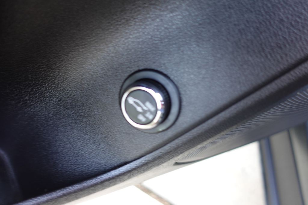 2019 Chevrolet Blazer Image 28